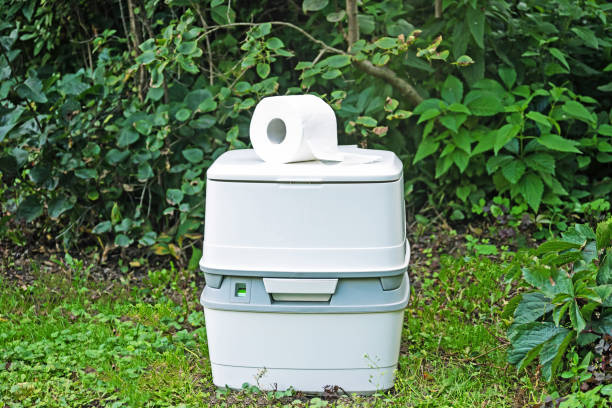Best Construction site porta potty rental  in Paisley, FL
